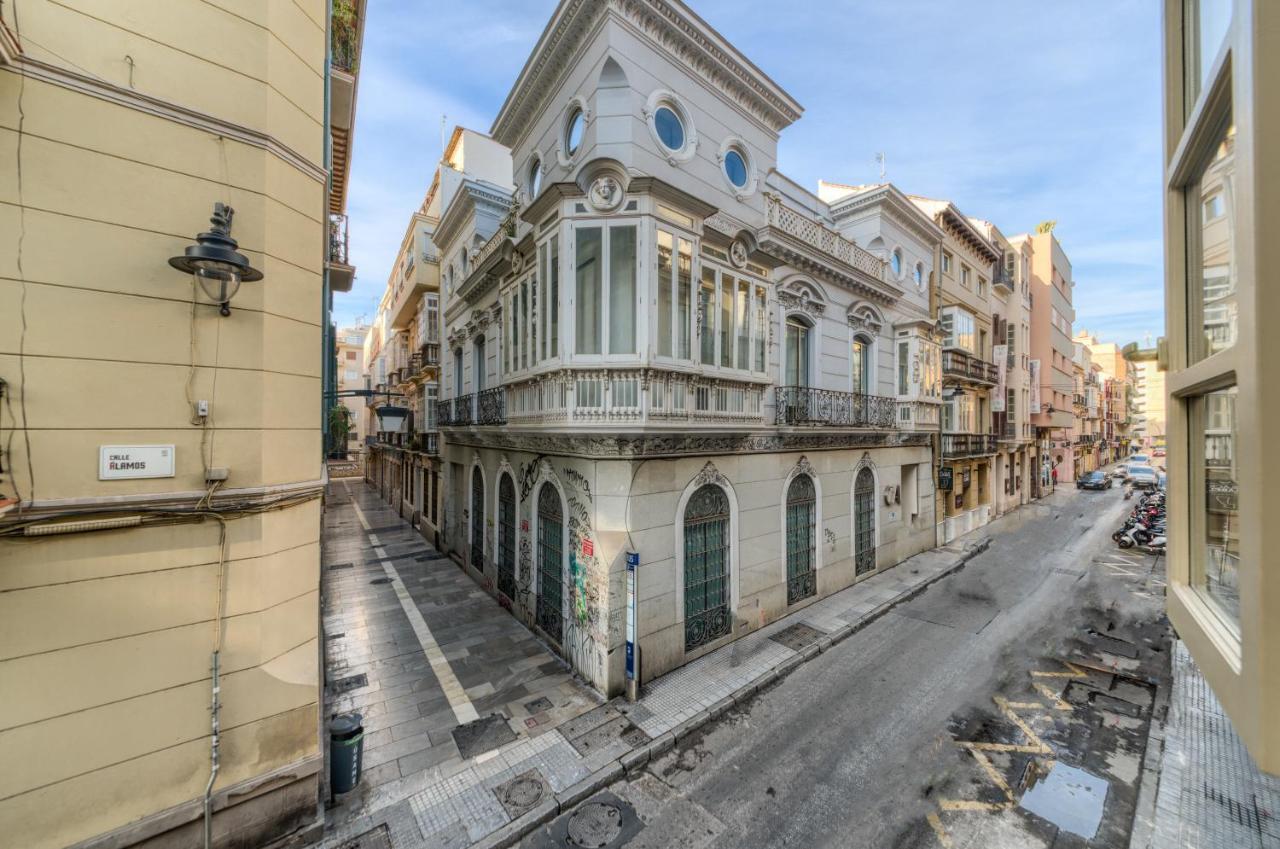 Lyrioshomes Apartamento Estudio La Biznaga Málaga Dış mekan fotoğraf