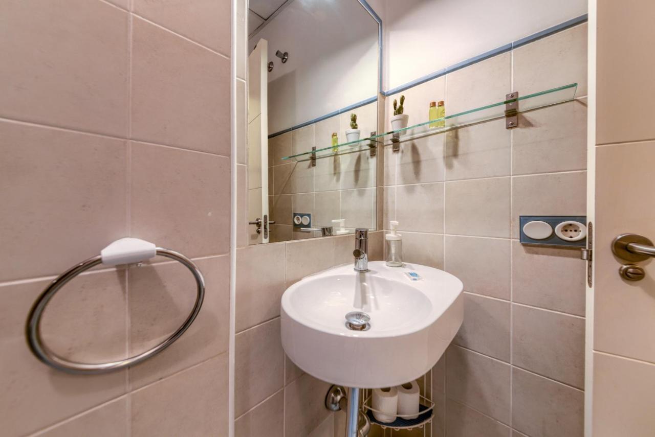 Lyrioshomes Apartamento Estudio La Biznaga Málaga Dış mekan fotoğraf