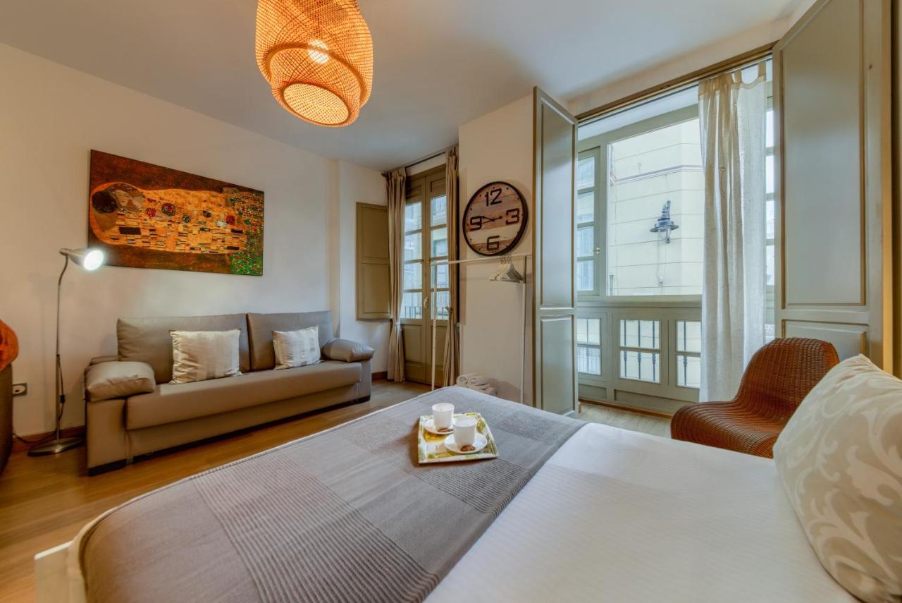 Lyrioshomes Apartamento Estudio La Biznaga Málaga Dış mekan fotoğraf